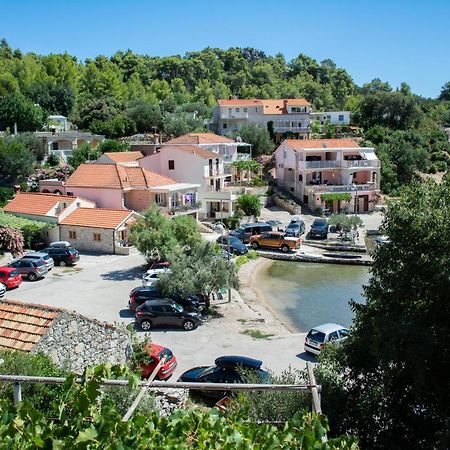 Villa Stone House Dioniz à Brnistrova Extérieur photo